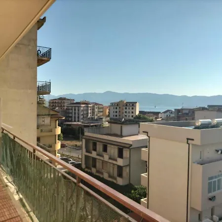 Apartman Tra Cielo E Mare Villa San Giovanni